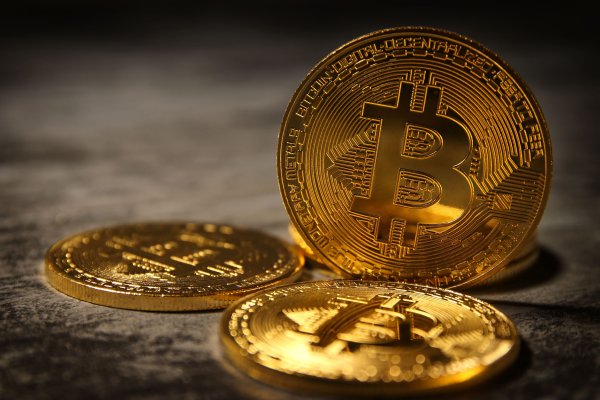 wp7210666-bitcoin-money-art-wallpapers.jpg